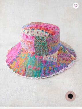 NATURAL LIFE Sandy Days Bucket Hat - Pink Watercolor Patchwork  Sunny Day
